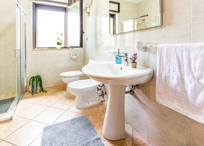 Villa Guglielmo By *